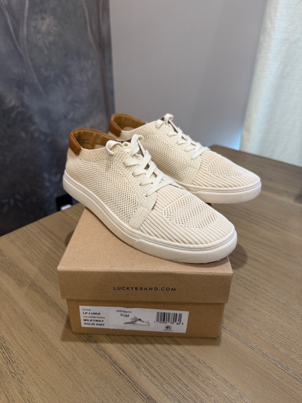 Lucky Brand Luika Cream Knit Sneakers with Tan Heel. Size 9.5